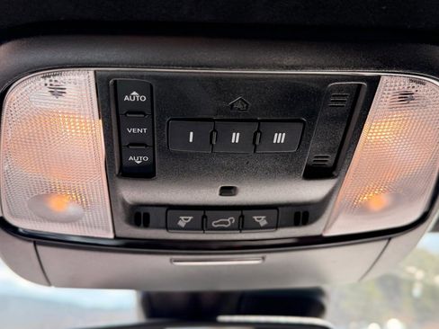 Used 2024 Dodge Durango Citadel image 24