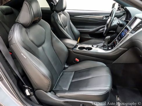 Used 2017 INFINITI Q60 3.0t w/ Premium Plus Package 3.0T image 28