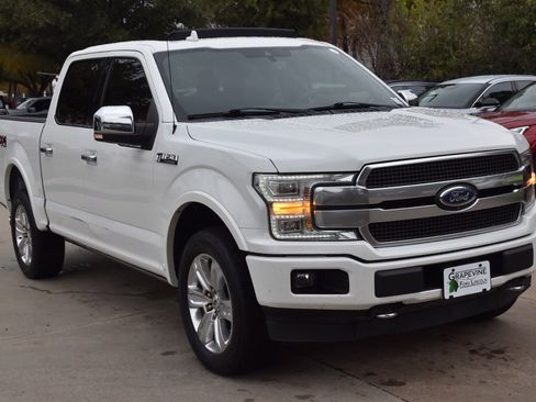 Used 2020 Ford F150 Platinum w/ Equipment Group 701A Luxury image 4