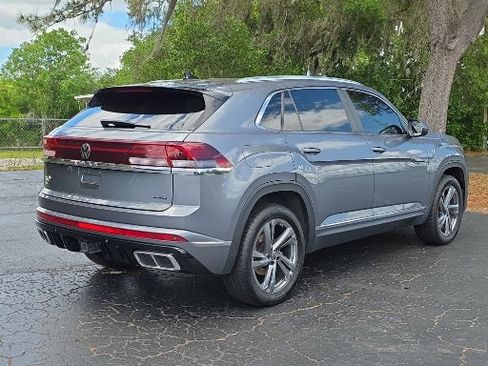 Used 2024 Volkswagen Atlas Cross Sport SEL R-Line image 7