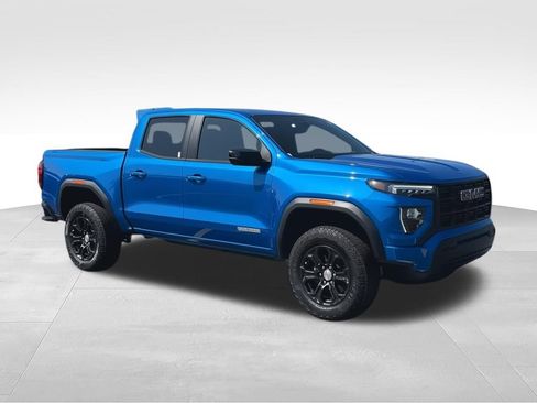 Used 2024 GMC Canyon Elevation RWD image 2