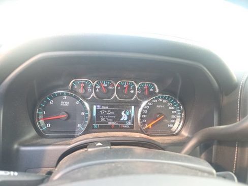 Used 2018 GMC Sierra 1500 SLE w/ SLE Value Package AWD/4WD image 6
