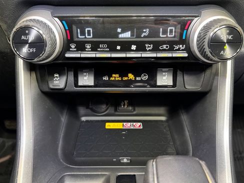 Certified 2025 Toyota RAV4 XSE w/ Weather Package AWD/4WD image 39