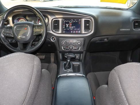 Used 2022 Dodge Charger R/T image 10