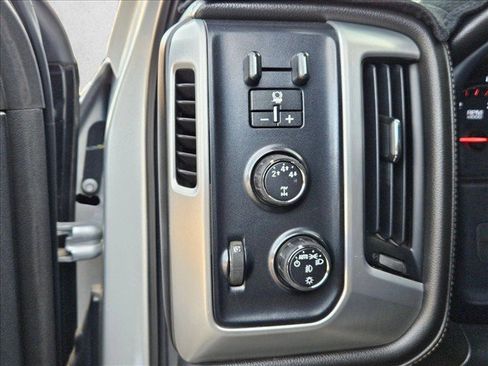 Used 2015 GMC Sierra 3500 SLT w/ Duramax Plus Package AWD/4WD image 23