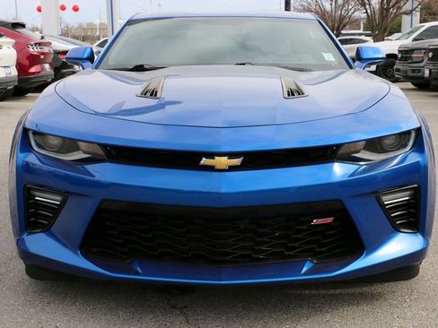 Used 2017 Chevrolet Camaro SS image 3