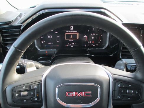 Certified 2026 GMC Sierra 1500 Elevation image 25