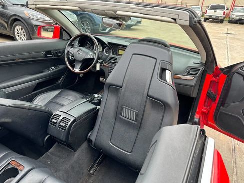 Used 2011 Mercedes-Benz E 350 Cabriolet image 10