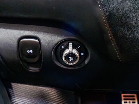Used 2019 McLaren 720S Luxury RWD image 58