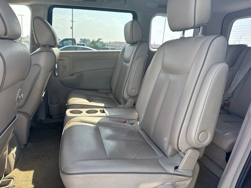 Used 2016 Nissan Quest SL FWD image 8
