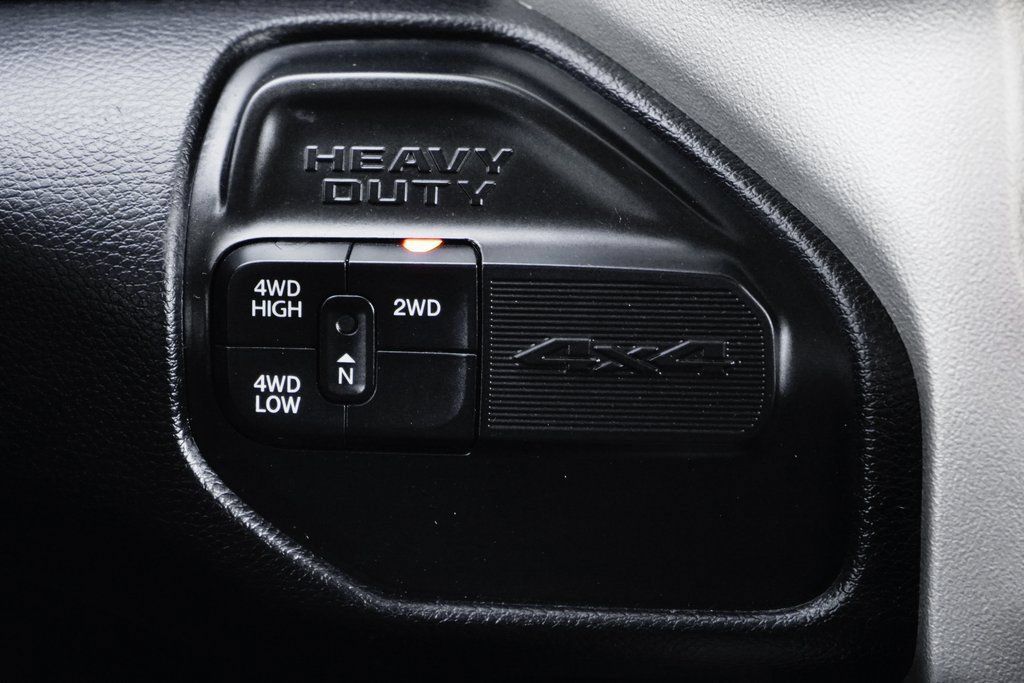 Used 2023 RAM 3500 Laramie AWD/4WD image 34