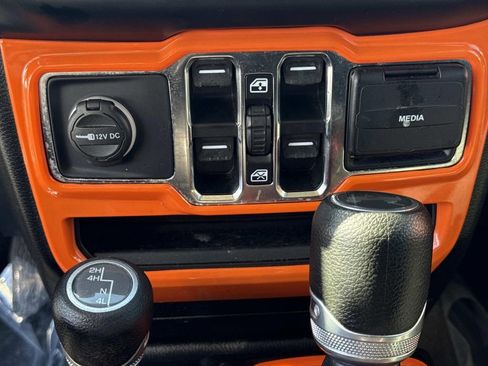 Used 2021 Jeep Wrangler Unlimited Sport AWD/4WD image 26