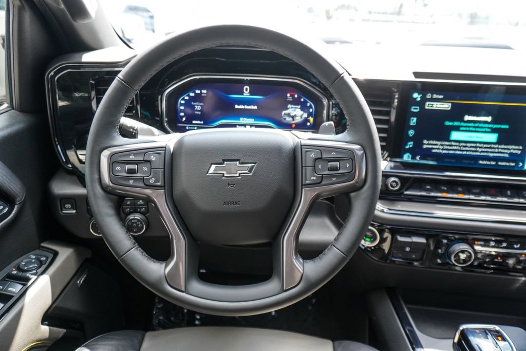 Used 2025 Chevrolet Silverado 1500 ZR2 w/ Technology Package AWD/4WD image 14