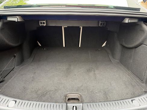Used 2017 Mercedes-Benz E 300 4MATIC image 22