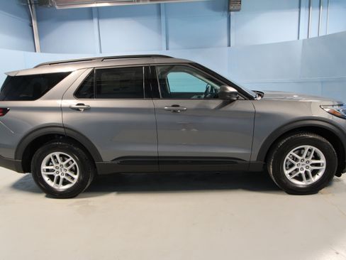 New 2026 Ford Explorer Active AWD/4WD image 29