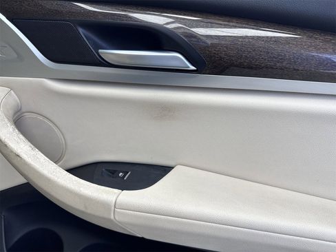 Used 2019 BMW X3 sDrive30i w/ Convenience Package image 38