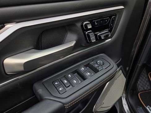 New 2026 RAM 1500 Tungsten AWD/4WD image 11