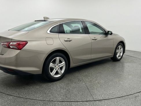 Used 2024 Chevrolet Malibu LT FWD image 9