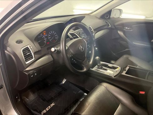 Used 2018 Acura RDX w/ Tech & AcuraWatch Plus Pkg image 15