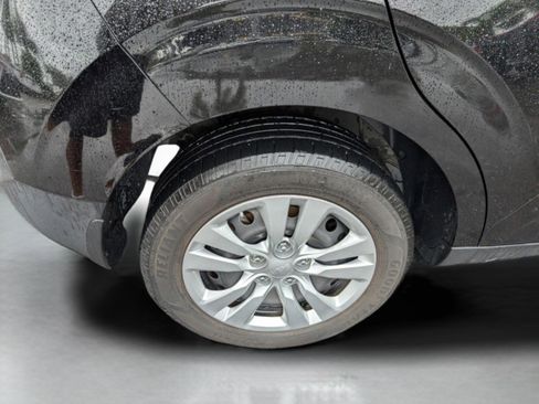 Certified 2022 Kia Soul LX image 42