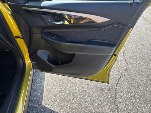 Used 2024 Chevrolet TrailBlazer ACTIV w/ Convenience Package image 14