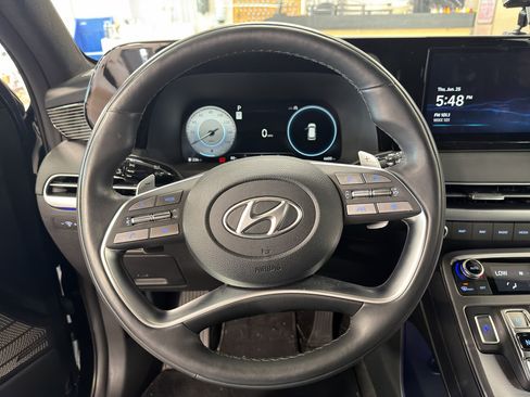 Used 2025 Hyundai Palisade Calligraphy AWD/4WD image 5