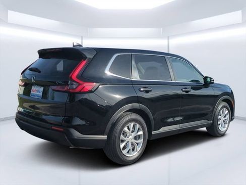 Used 2025 Honda CR-V LX image 3