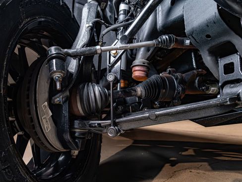 Used 2025 GMC Sierra 2500 Denali Ultimate image 13