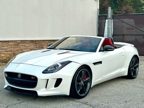Used 2014 Jaguar F-TYPE S image 2