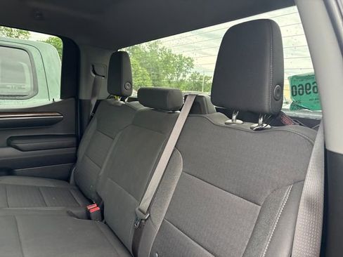 Used 2023 Chevrolet Silverado 1500 RST AWD/4WD image 10