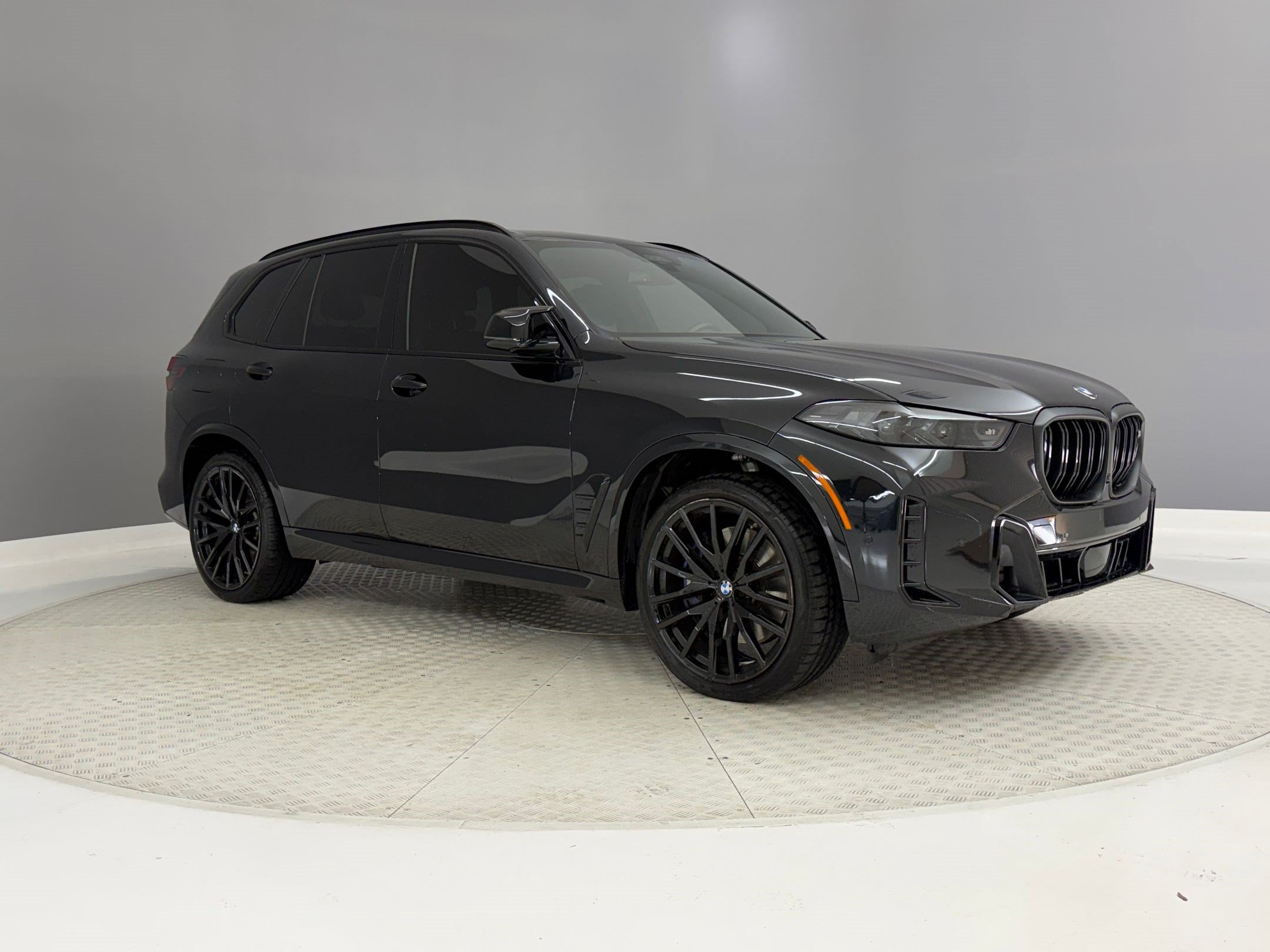 Certified 2024 BMW X5 M60i AWD/4WD image 7