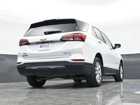 Used 2024 Chevrolet Equinox LT image 48