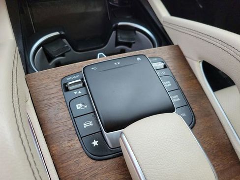 Used 2021 Mercedes-Benz GLE 350 image 23