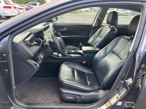 Used 2013 Toyota Avalon XLE FWD image 16