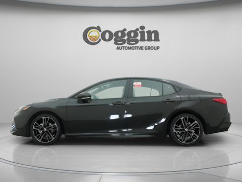 New 2026 Toyota Camry XSE FWD image 6