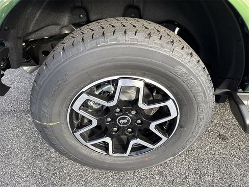 New 2025 Ford Bronco Outer Banks image 18