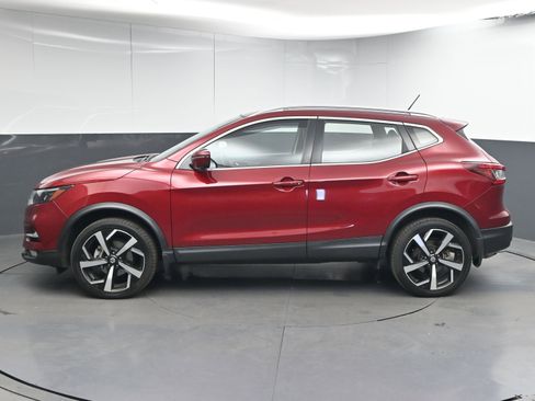 Used 2020 Nissan Rogue Sport SL w/ Premium Package image 5