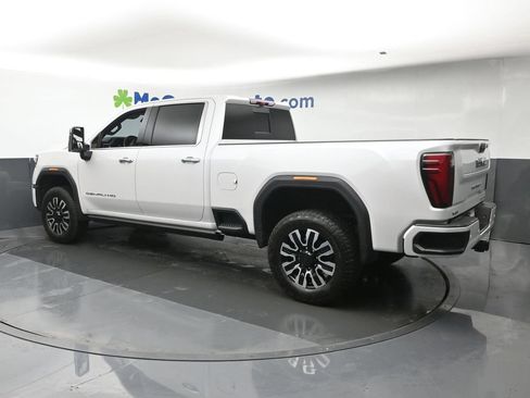 Used 2025 GMC Sierra 3500 Denali Ultimate AWD/4WD image 26