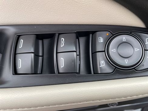 Used 2022 Buick Enclave Premium w/ Experience Buick Package image 14