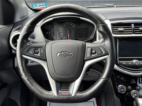 Used 2020 Chevrolet Sonic LT w/ Convenience Package FWD image 25
