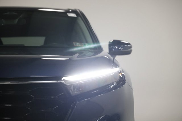 Used 2023 Honda CR-V EX-L image 3