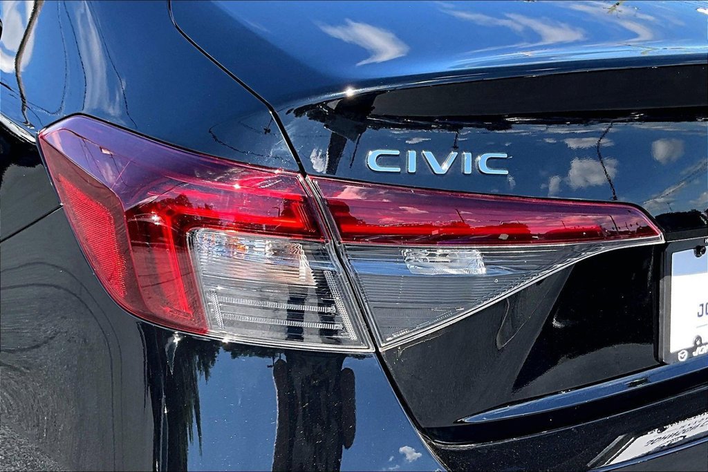 Used 2025 Honda Civic FWD Hybrid Sedan image 30