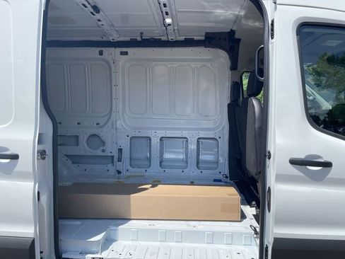 New 2026 Ford Transit 250 148 Medium Roof Extended AWD image 22