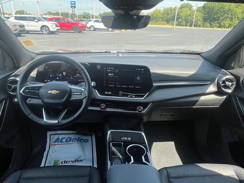 Used 2025 Chevrolet Equinox LT w/ Convenience Package II AWD/4WD image 15