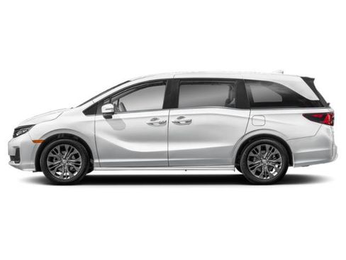 Used 2025 Honda Odyssey Touring image 3