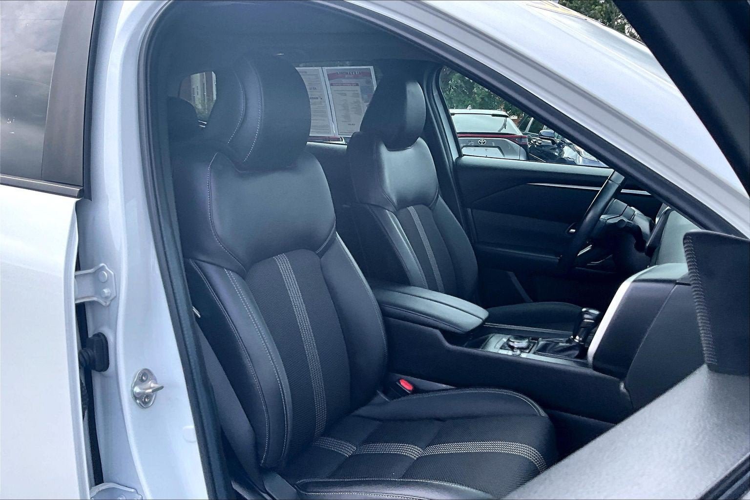 Used 2024 MAZDA CX-50 AWD 2.5 S w/ Cargo Package image 7