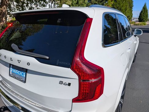 Used 2023 Volvo XC90 B6 Ultimate w/ Lounge Package AWD/4WD image 27