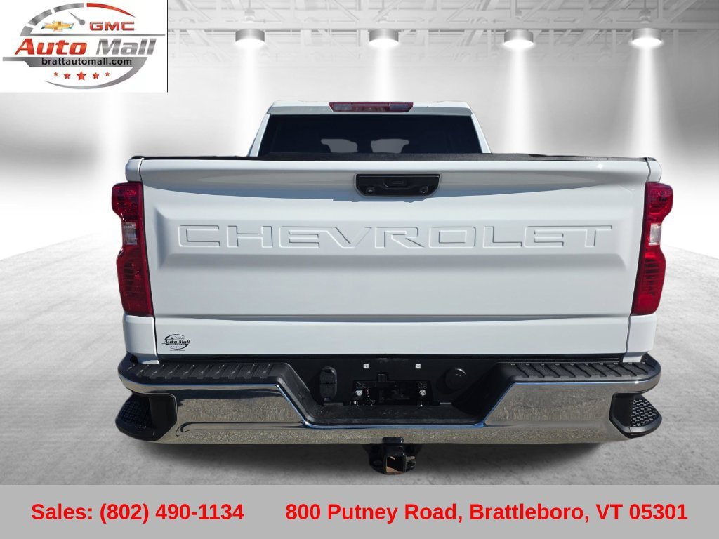 Used 2023 Chevrolet Silverado 1500 LT AWD/4WD image 6