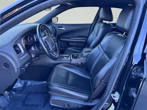 Used 2021 Dodge Charger SXT w/ Leather Interior Group image 10