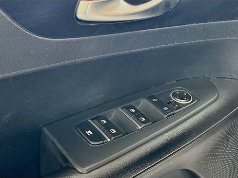 Used 2021 Kia Forte GT-Line FWD image 17